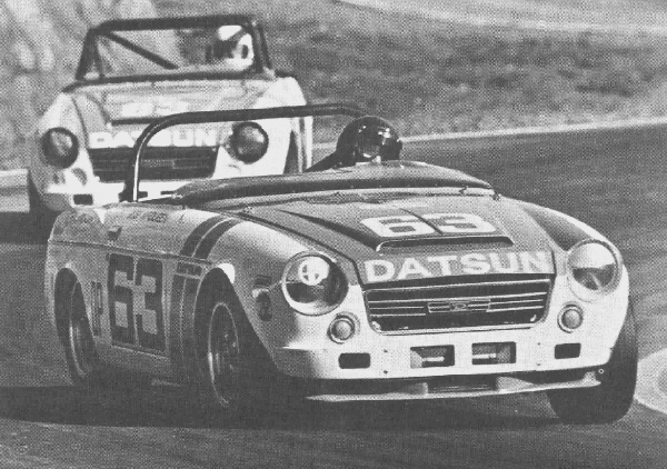 McQueen leads Felton - 4th lap